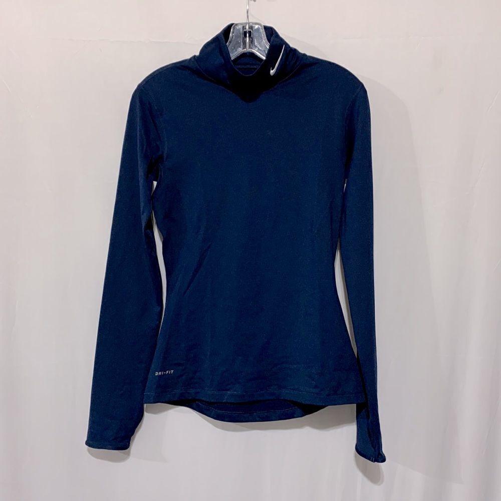 Nike Dri-Fit Mockneck Shirt, Long Sleeve with Thumb Holes and a High-Low Hemline